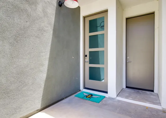 1 Mi To Intel Campus! Townhome W/ Pools Chandler